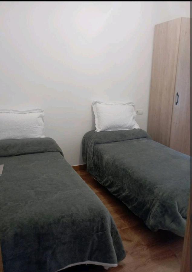 Apartamento Parque Sur De Hellín Buitenkant foto