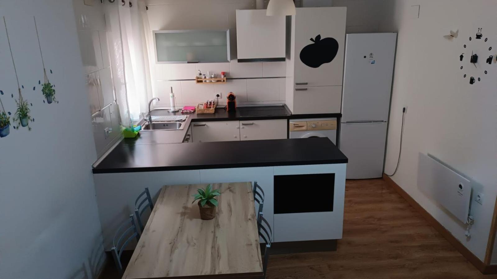 Apartamento Parque Sur De Hellín Buitenkant foto